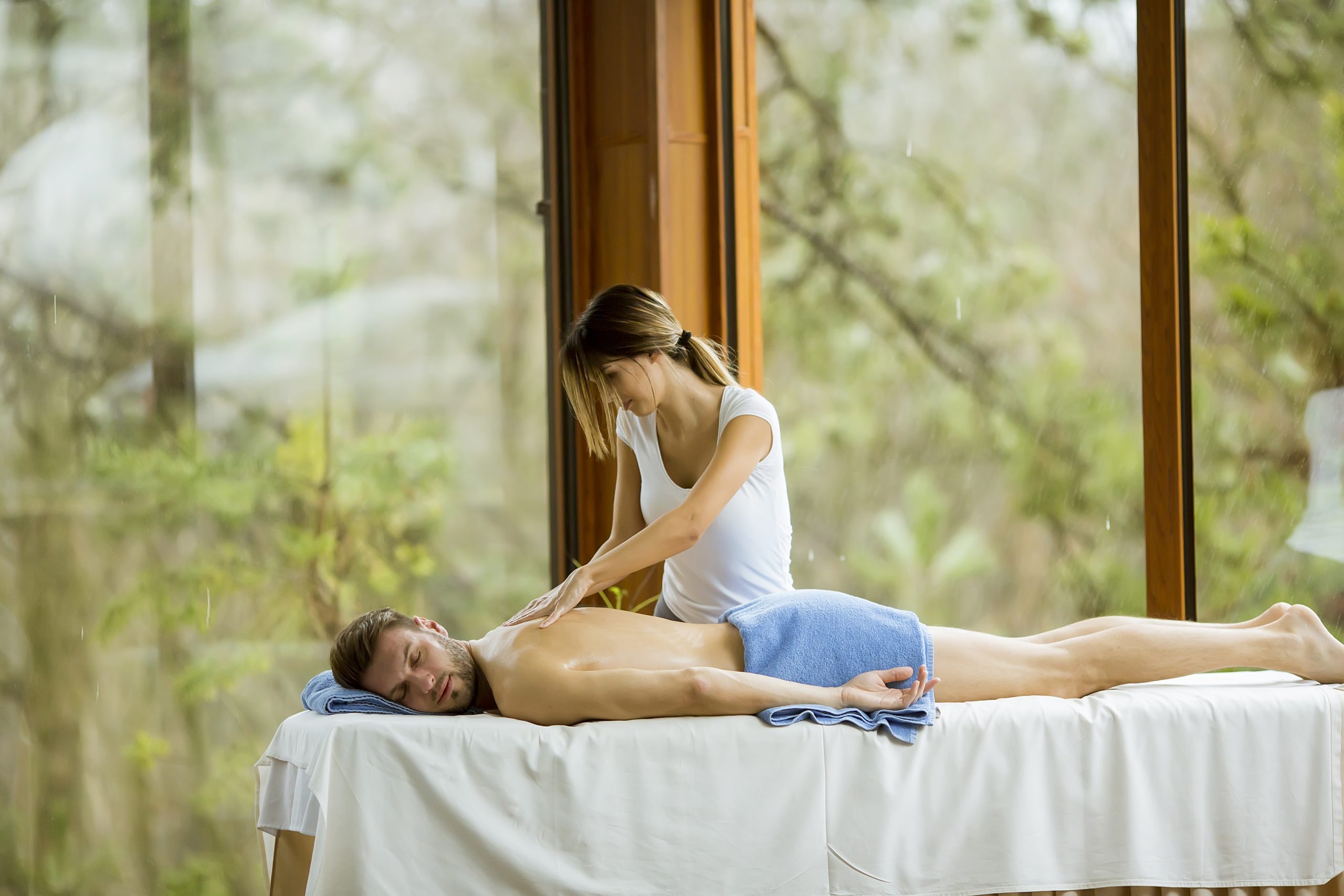 Como escolher o melhor provedor de massagem erótica em RubPage