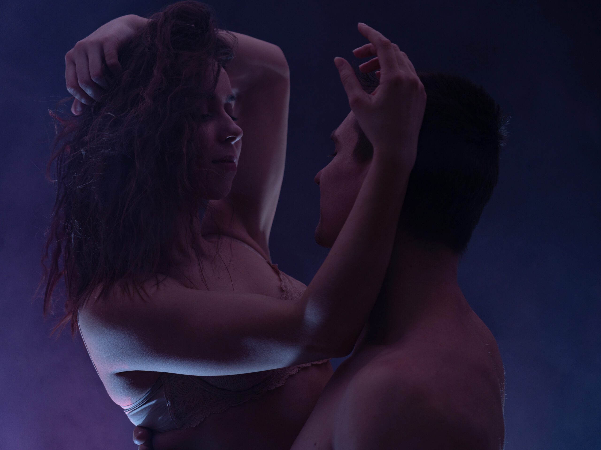 RubPage: Los clientes masculinos encuentran masajes corporales eróticos en sus ciudades