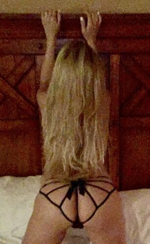 Erotic Tantra with Daisy