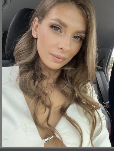 Siberian Irina on west 53rd st 💙💙💙