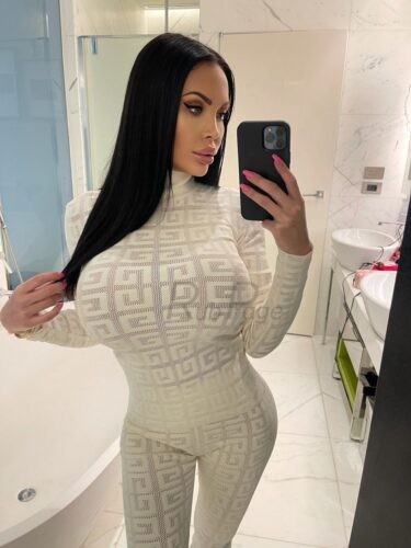 Sandy mally