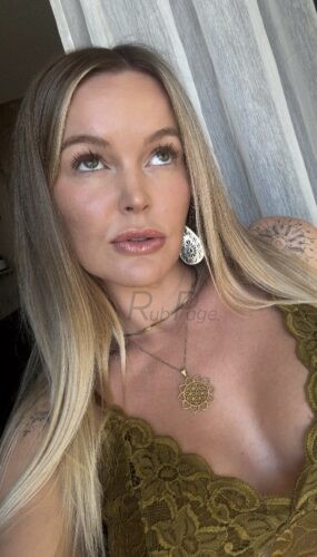 Sandra rose
