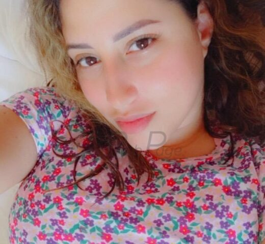 Linda more