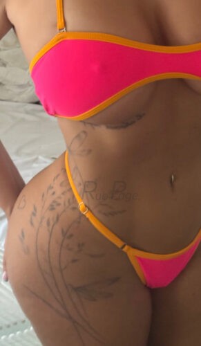 I’m available for both Incall and outcall services
