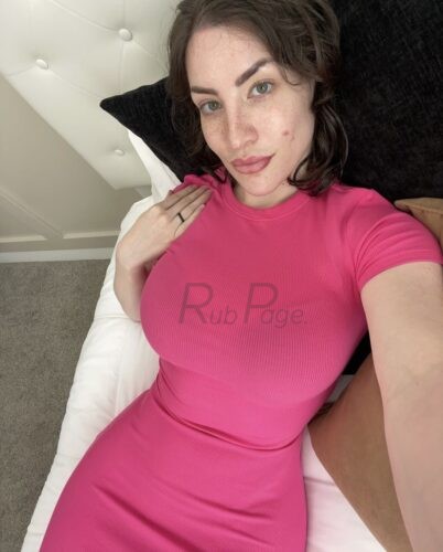 Name: Vivion. I offer Massage, fuck and happy ending 😍😜🍆🍆