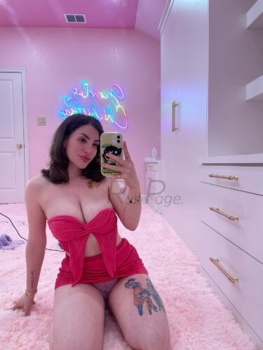 🌙 “Unwind Tonight – Sensual Massage That Awakens Every Sense”