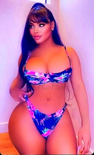 SEXIEST HOUR GLASS SHAPED BODY GORGEOUS 36DD’s